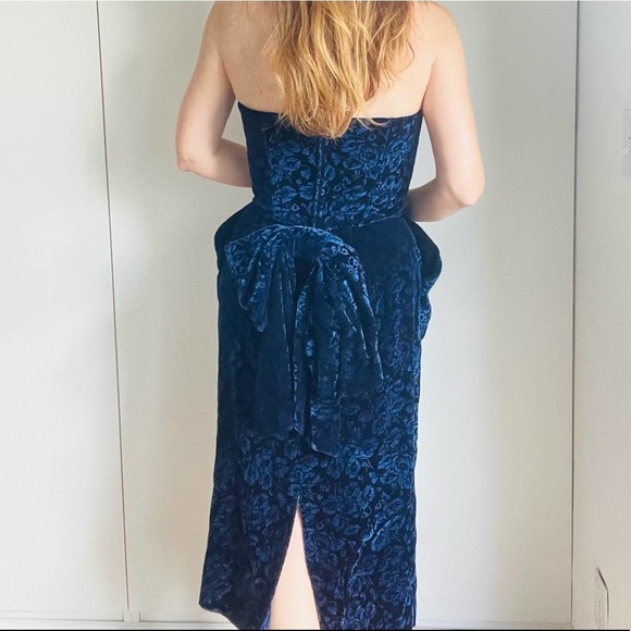 Vintage Janet Russo Velvet Party Dress 1990s Made in USA, Blue Modern size 6-8 - Picture 3 of 9
